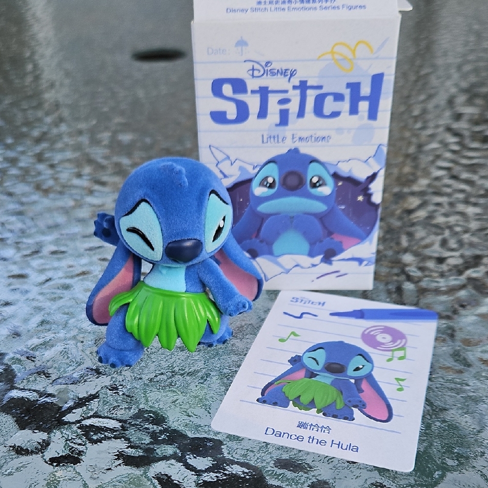 POP MART Disney Stitch Little Emotions Figure 🌟 Confirmed HULA